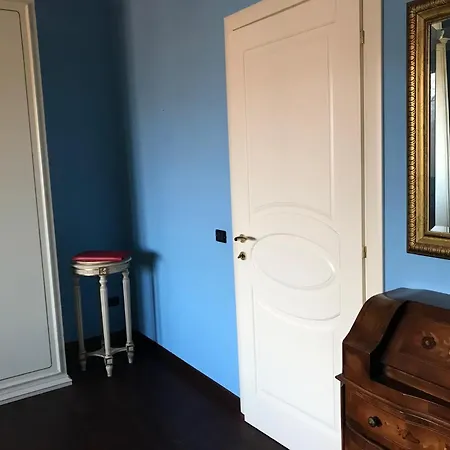 In 6 Bedroom In Biella Region Gæstehus *