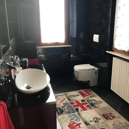 In 6 Bedroom In Biella Region Gæstehus Cerrione