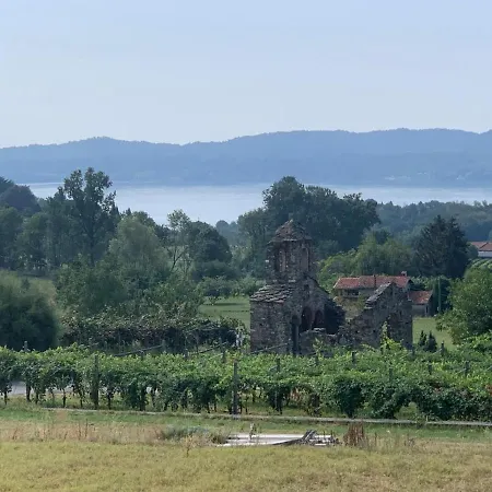 In 6 Bedroom In Biella Region Cerrione