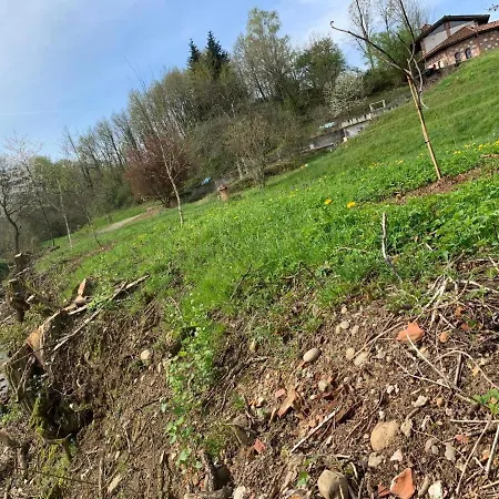 In 6 Bedroom In Biella Region *