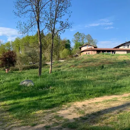 In 6 Bedroom In Biella Region